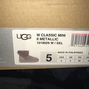 Mini gray uggs